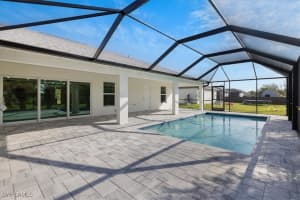 540 Nw 14th St, Cape Coral