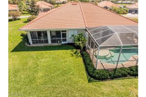 2081 Crestview Way, Naples, FL 34119 - MLS#225015316