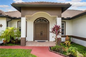2820 12th Avenue, Naples, FL 34120 - MLS#225015322