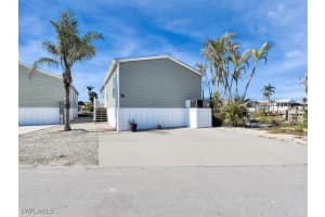 25 Emily Lane, Fort Myers Beach, FL 33931 Sold 04/25/25