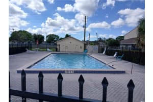 5248 Cedarbend Drive, Fort Myers, FL 33919 - MLS#225015467