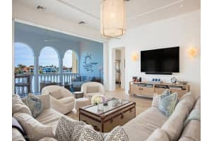 4000 Gulf Shore Boulevard, Naples, FL 34103 - MLS#225015473