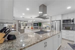 4476 Windjammer Ln, Fort Myers