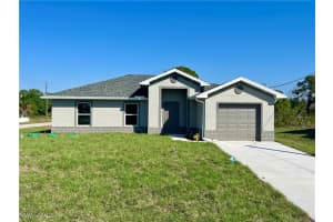 3112 44th Street, Lehigh Acres, FL 33971 Sold 04/28/25