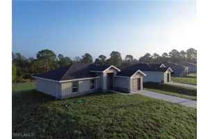 3112 44th Street, Lehigh Acres, FL 33971 Sold 04/28/25