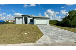 705 Carbon Street, Lehigh Acres, FL 33974 Sold 05/09/25