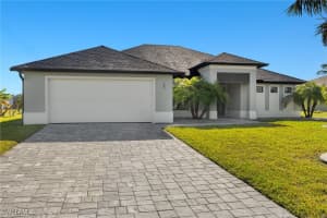 25 14th Avenue, Cape Coral, FL 33993 - MLS#225015695