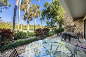 105 Clubhouse Dr D155, Naples