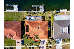 138 Barfield Drive, Marco Island, FL 34145 Sold 09/05/25