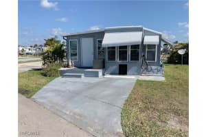19681 Summerlin Rd 101, Fort Myers