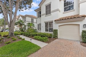162 Colonade Circle, Naples, FL 34103 Sold 08/14/25