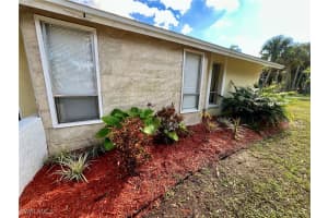 211 Labelle Avenue, Fort Myers, FL 33905 Sold 05/16/25