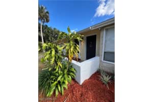 211 Labelle Avenue, Fort Myers, FL 33905 Sold 05/16/25