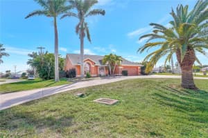 2580 26th Terrace, Cape Coral, FL 33914 - MLS#225016001