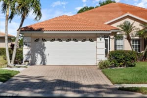 7807 Berkshire Pines Drive, Naples, FL 34104 Sold 04/04/25