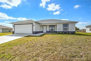 9004 Meadow Court, Labelle, FL 33935 Sold 04/07/25