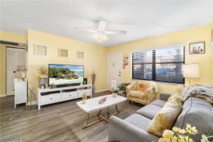 4363 27th Ct Sw 2-103, Naples