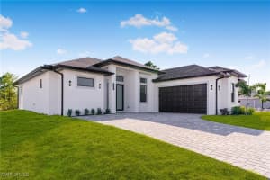 750 Chestnut Street, Lehigh Acres, FL 33974 Sold 03/18/25