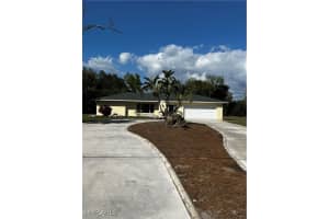 5625 Cedar Tree Lane, Naples, FL 34116 Sold 03/18/25