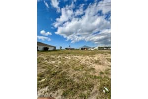 401 Kismet Parkway, Cape Coral, FL 33993 Sold 11/03/25