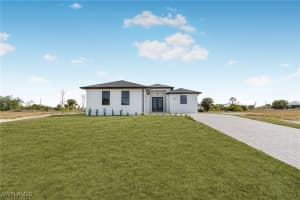 3821 38th Avenue, Cape Coral, FL 33993 - MLS#225016356