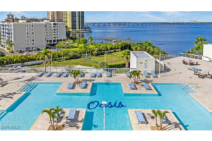 3000 Oasis Grand Blvd 2203, Fort Myers
