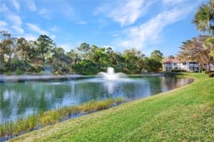 5360 Andover Drive, Naples, FL 34110 Sold 08/28/25