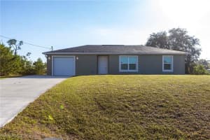 5061 Obispo Circle, Labelle, FL 33935 Sold 05/30/25