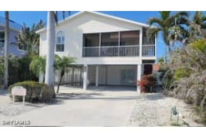 149 Washington Avenue, Fort Myers Beach, FL 33931 Sold 08/29/25