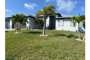 228 31st Place, Cape Coral, FL 33991 - MLS#225016759