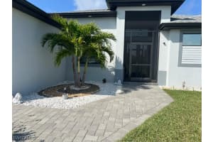 228 31st Place, Cape Coral, FL 33991 - MLS#225016759