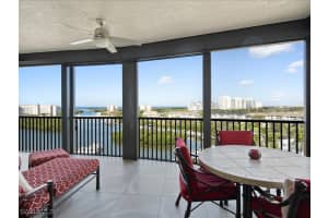 430 Cove Tower Drive, Naples, FL 34110 Sold 07/11/25