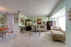 3724 Country Club Boulevard, Cape Coral, FL 33904 - MLS#225016798