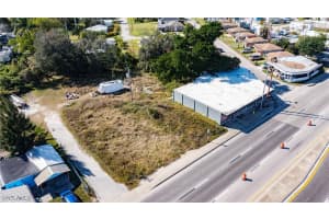 1171 Tamiami Trail, North Fort Myers, FL 33903 Sold 12/18/25