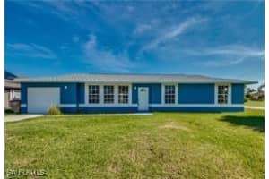 315 Se 22nd Ter, Cape Coral