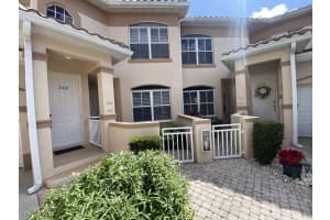 9070 Palmas Grandes Boulevard, Bonita Springs, FL 34135 Sold 03/26/25