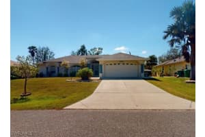 18335 Lamont Avenue, Port Charlotte, FL 33948 Sold 04/08/25