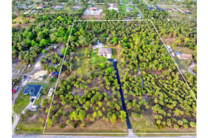 2735 20th Avenue, Naples, FL 34117 Sold 08/20/25