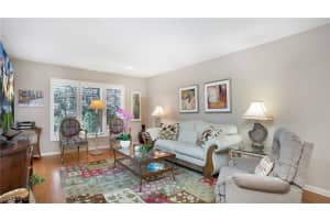 201 Palm River Boulevard, Naples, FL 34110 Sold 04/16/25