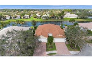 3097 Futuna Lane, Naples, FL 34119 Sold 04/11/25