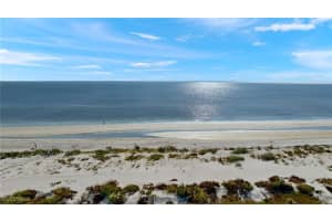 466 Gulf Drive, Sanibel, FL 33957 Sold 03/14/25