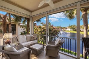 8453 Abbington Cir 821, Naples
