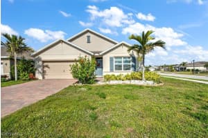 2733 Merida Lane, Cape Coral, FL 33909 - MLS#225017456