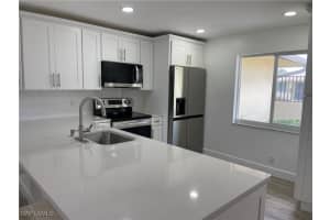 54 GLADES Boulevard, Naples, FL 34112 Sold 03/26/25
