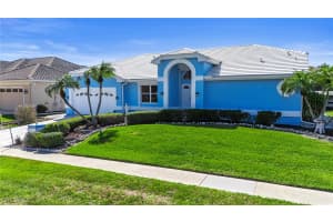 248 Seminole Court, Marco Island, FL 34145 - MLS#225017533