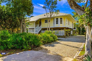 551 Sea Oats Drive, Sanibel, FL 33957 Sold 07/03/25