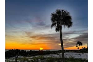 551 Sea Oats Drive, Sanibel, FL 33957 Sold 07/03/25