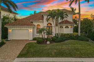 330 Edgewater Court, Marco Island, FL 34145 Sold 07/07/25