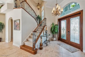 330 Edgewater Court, Marco Island, FL 34145 Sold 07/07/25