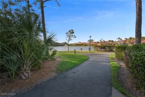 325 Bay Forest Drive, Naples, FL 34110 Sold 07/11/25